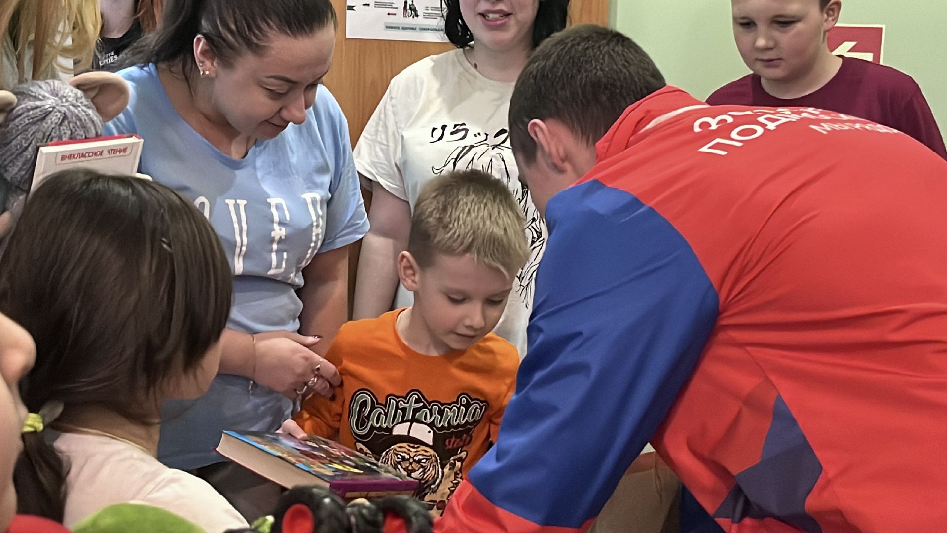 наро-фоминск, наро-фоминский городской округ, мкц наро-фоминск, волонтры подмосковья, благотворительная акция,