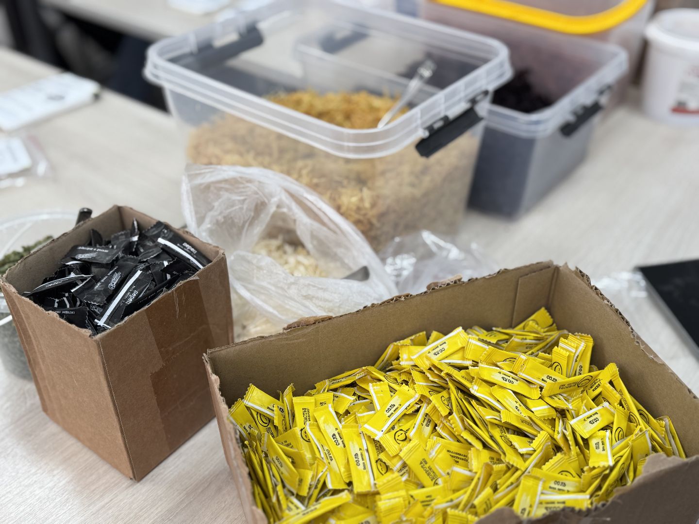 сво, волонтеры подмосковья, общественная палата Балашихи, Своих не бросаем,