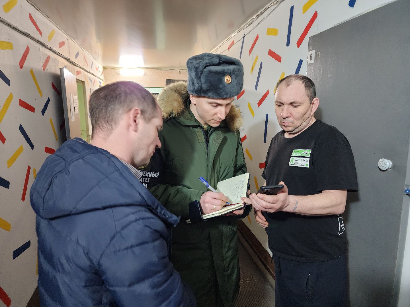 Чехов, село Новоселки, следственный комитет, полиция, военкомат, рейд, проверка, бывшие мигранты, постановка на воинский учет, призыв на военную службу, уклонение от призыва в армию, хостел для мигрантов, повестки,