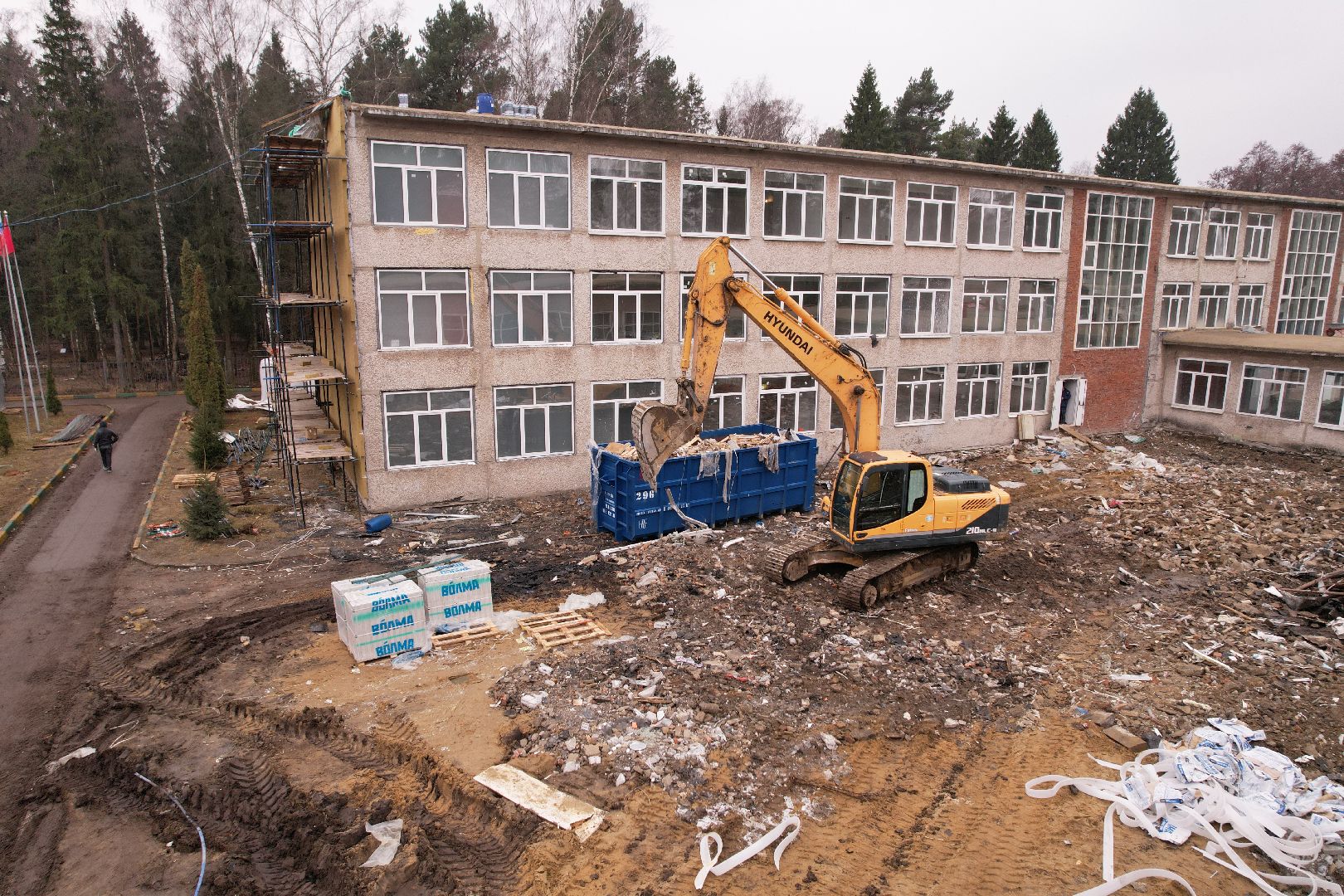 видео с коптера, школа 21 в щелково, капремонт школы в серково,