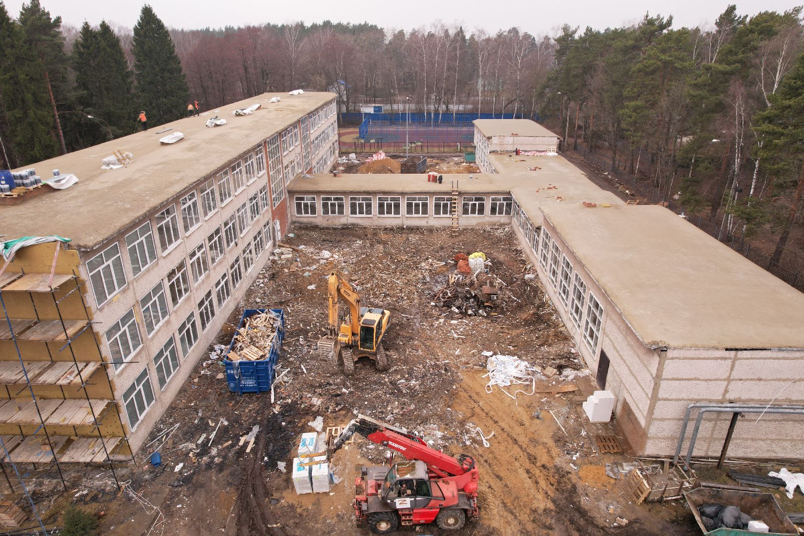 видео с коптера, школа 21 в щелково, капремонт школы в серково,