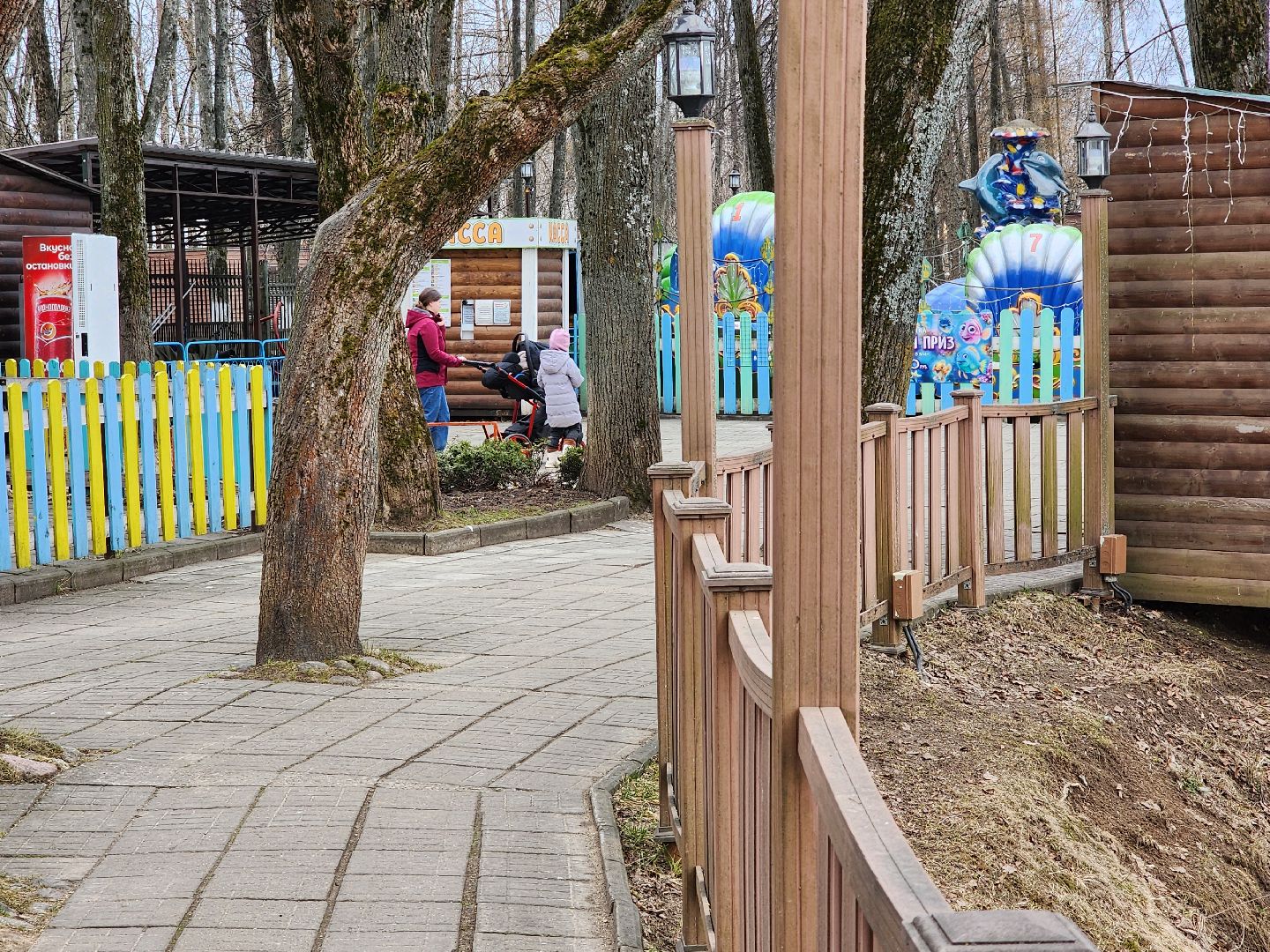 сергиев посад, парк чудес, аттракционы, лебеди,