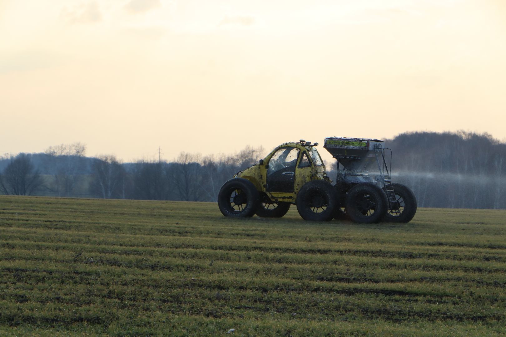 серебряные пруды, ооо сп нива, весенне-полевые работы, барс, подкормка озимых, сельское хозяйство,