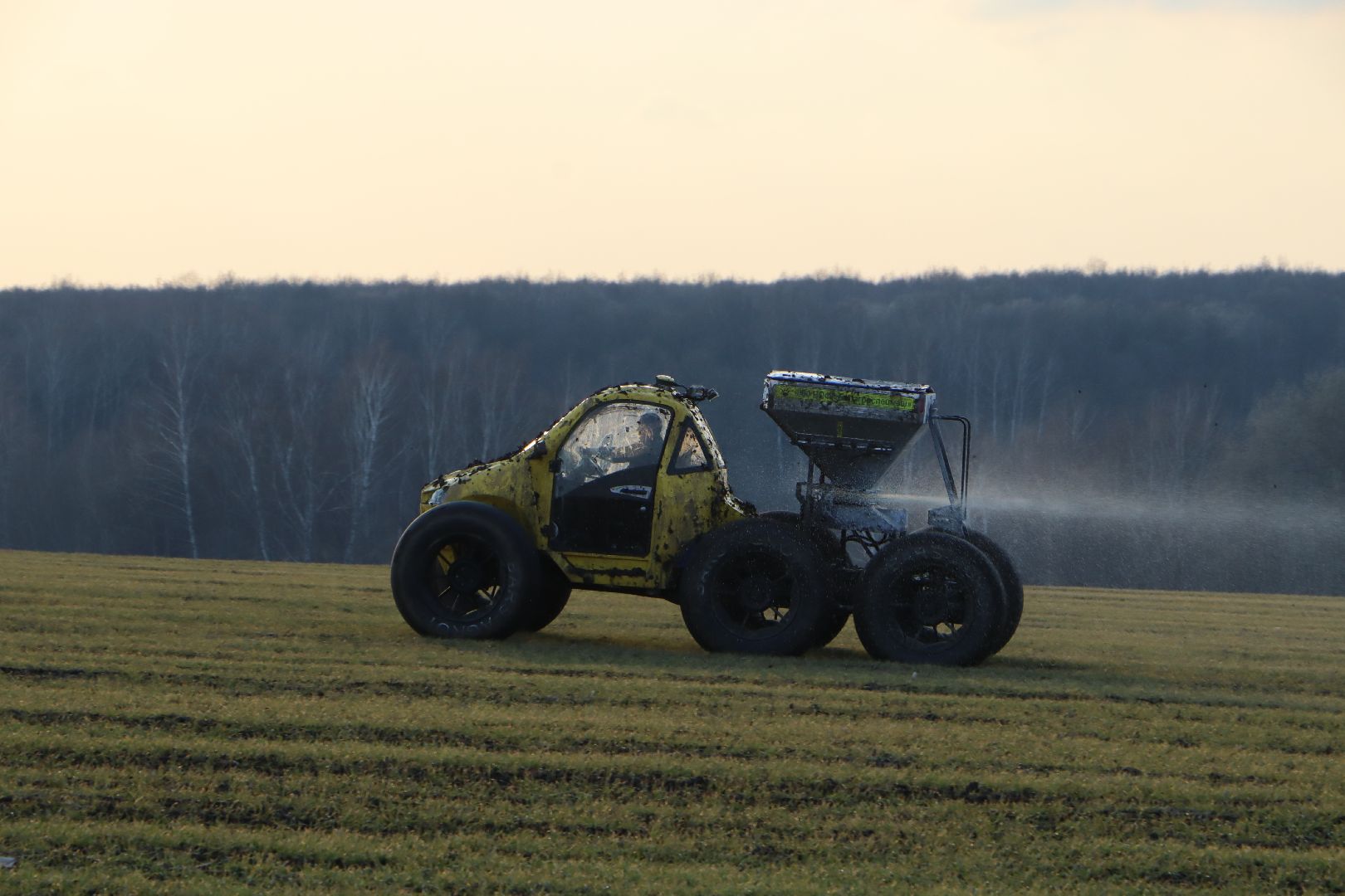 серебряные пруды, ооо сп нива, весенне-полевые работы, барс, подкормка озимых, сельское хозяйство,