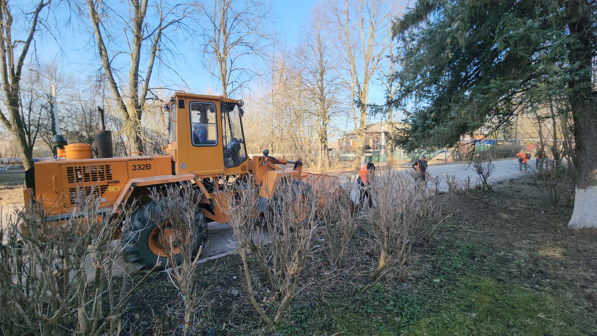 серпухов, месячник благоустройства, комбинат благоустройства, улица крюкова, вертикалки,