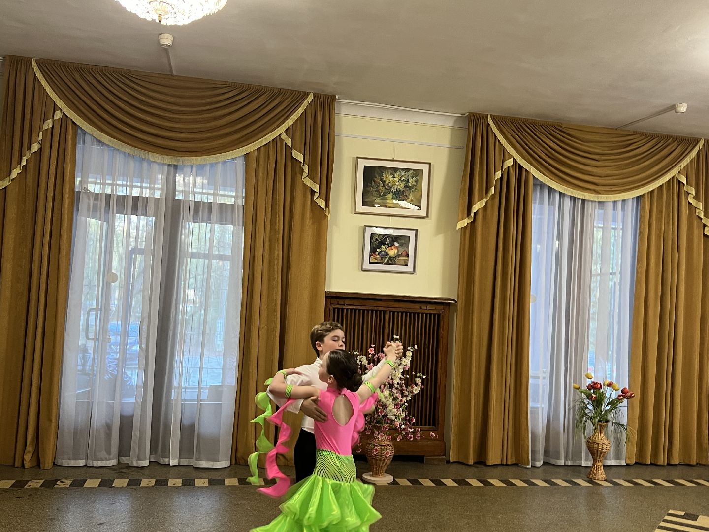 Химки, ДК Родина, танцы, день танца, культура, дети, бальные танцы