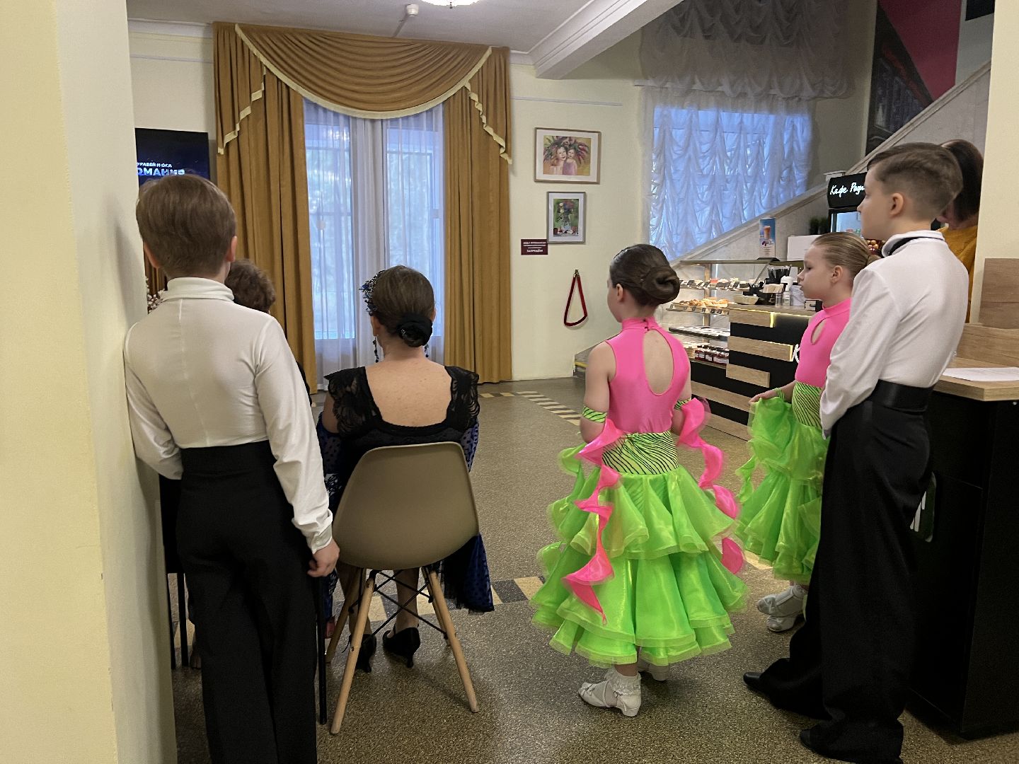 Химки, ДК Родина, танцы, день танца, культура, дети, бальные танцы