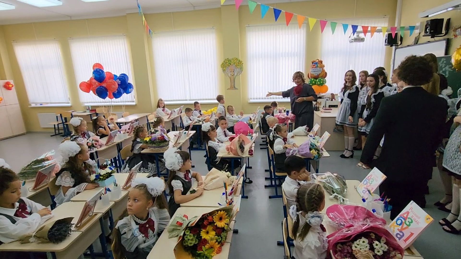 Чехо, запись в первый класс, запись в школу, региональный портал госуслуг, электронная заявка, условия, документы, сроки,