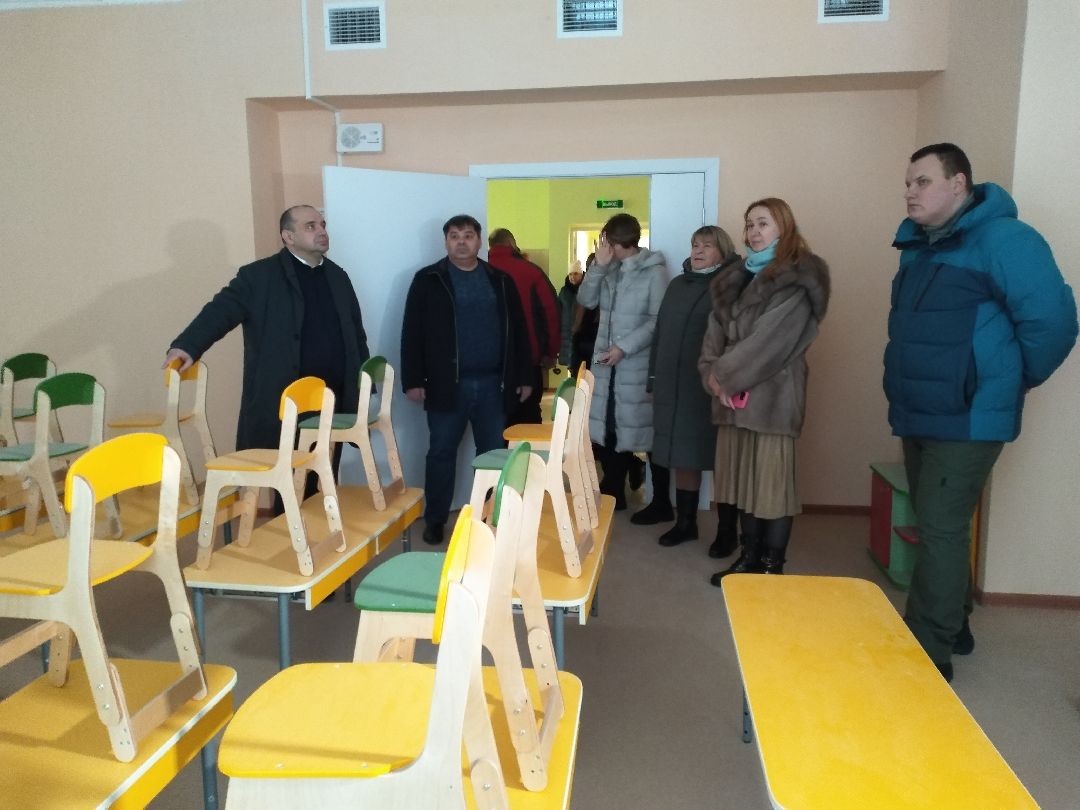 Лосино-Петровский, общество