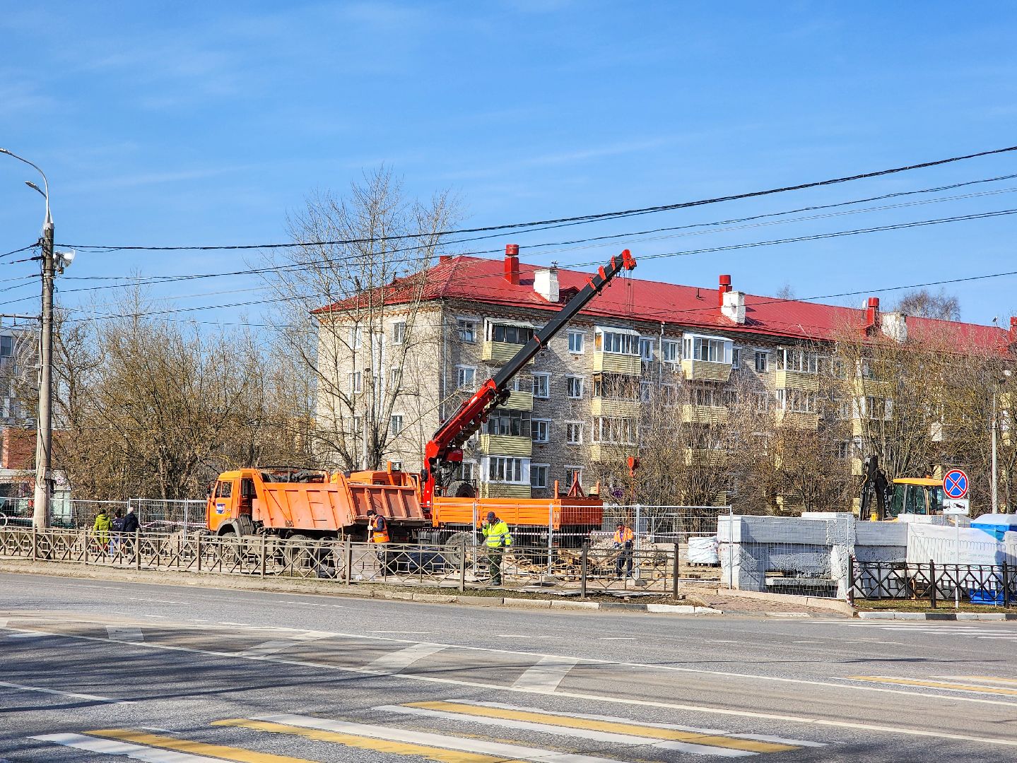 Подольск, 80 лет победе, памятник подольским курсантам, монумент,