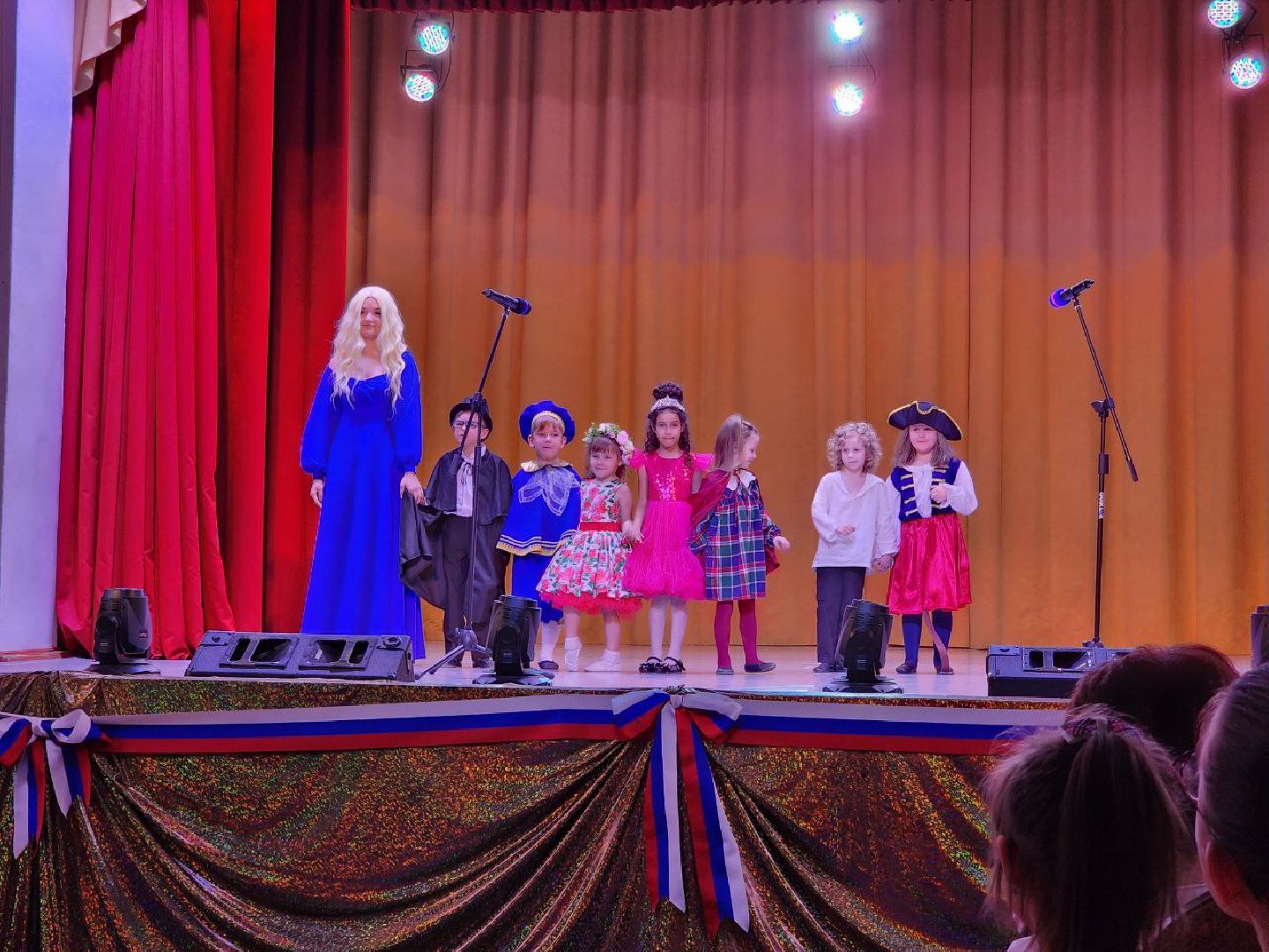 солнечногорск, день театра, артисты, театральная студия, дети,