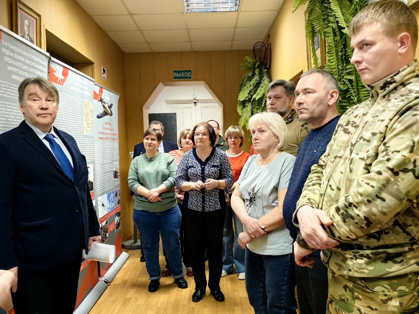 военкомат, комиссариат, выставка, герои ВОВ, лётчик, аэрокобра, истребитель,