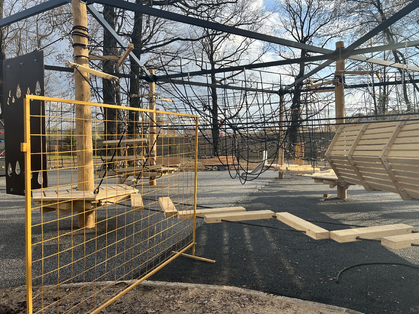 Химки, парк Толстого, благоустройство, досуг, детская площадка