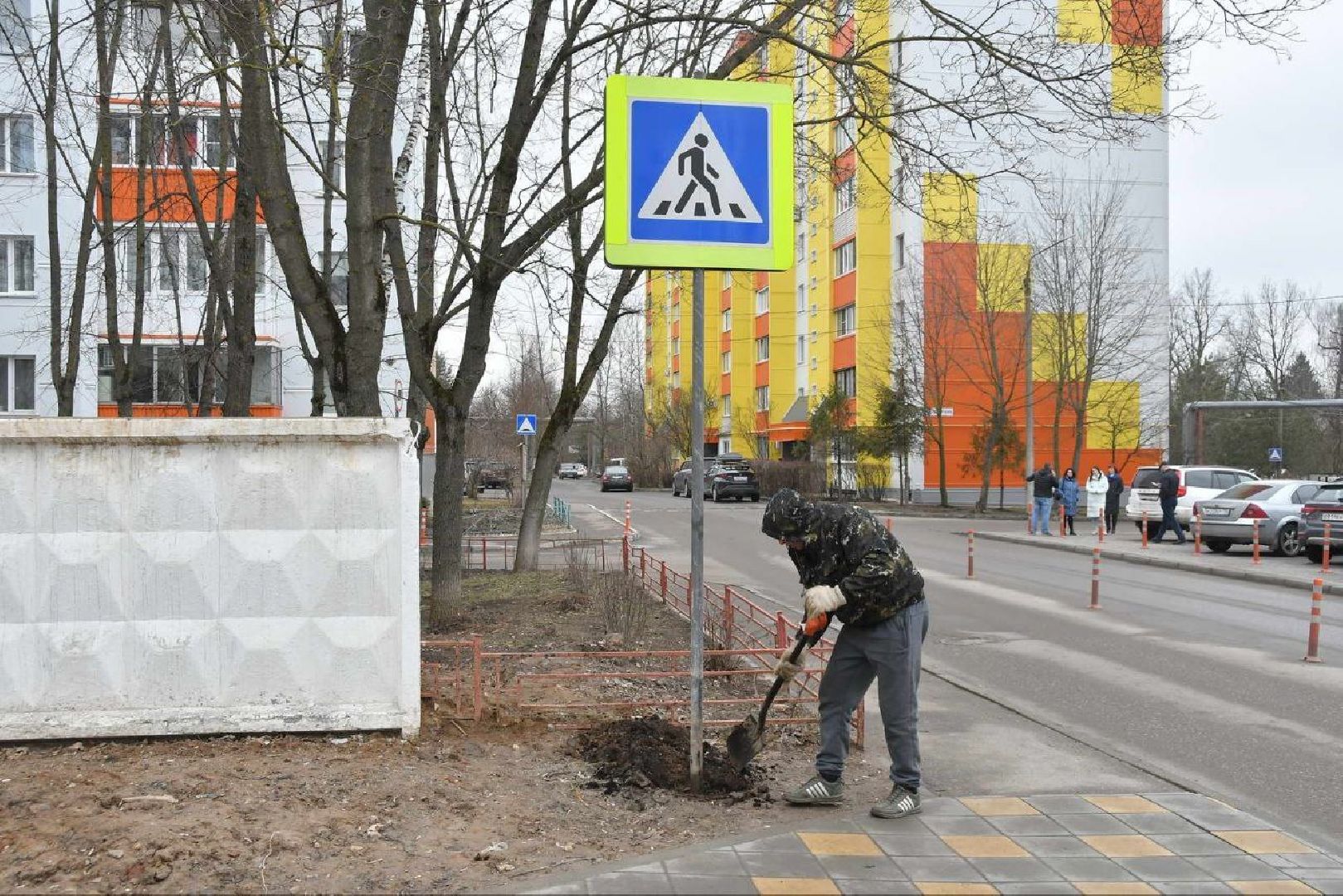 уборка территории, микрорайон Солнечный, Власиха весенняя уборка, МКУ ЖКХ и благоустройство,