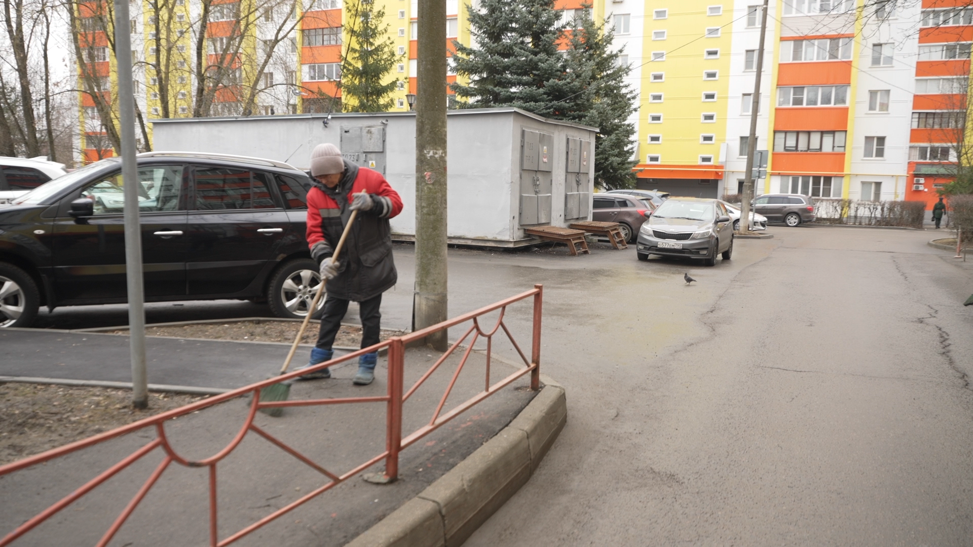 уборка территории, микрорайон Солнечный, Власиха весенняя уборка, МКУ ЖКХ и благоустройство,