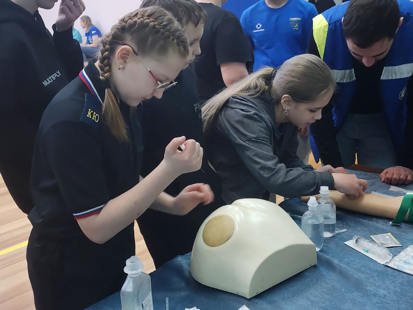 долгопрудный, довоенная подготовка, фск салют, тактическая медицина, юные патриоты,