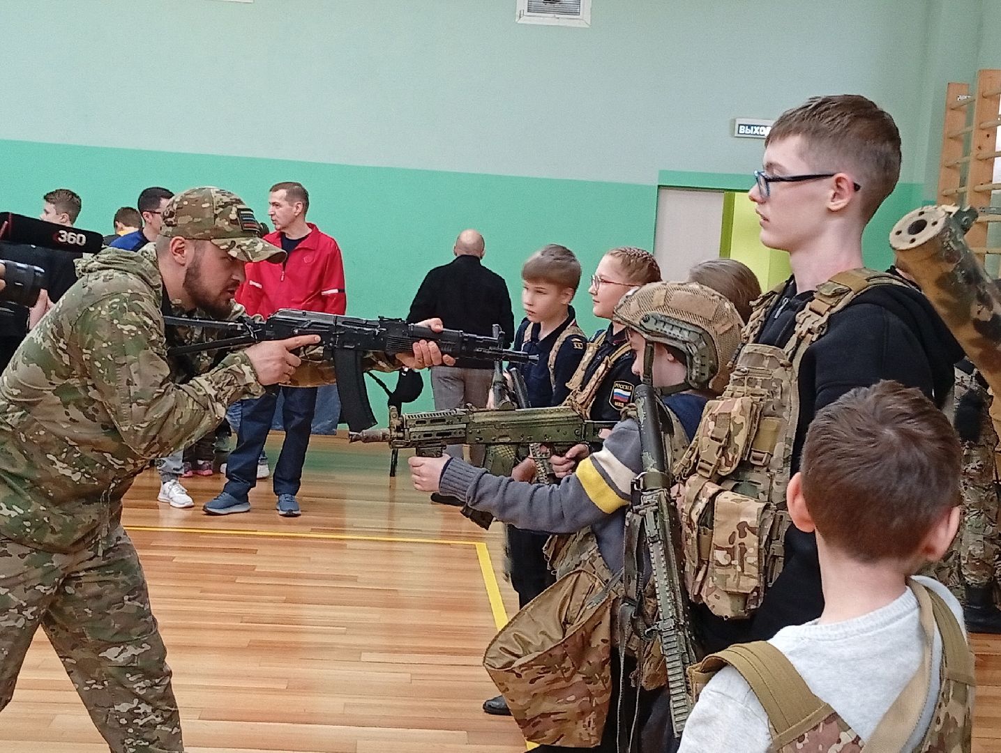 долгопрудный, довоенная подготовка, фск салют, тактическая медицина, юные патриоты,