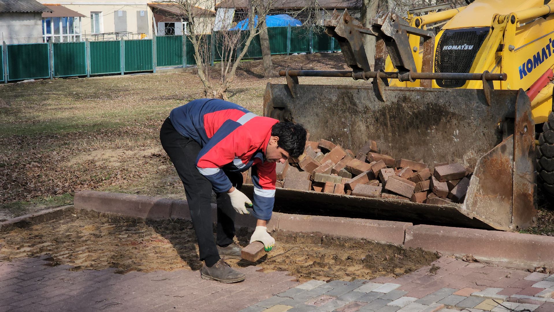 кашира, благоустройство, сквер пушкина, тротуарная плитка, демонтаж, строительство, комфортная среда,