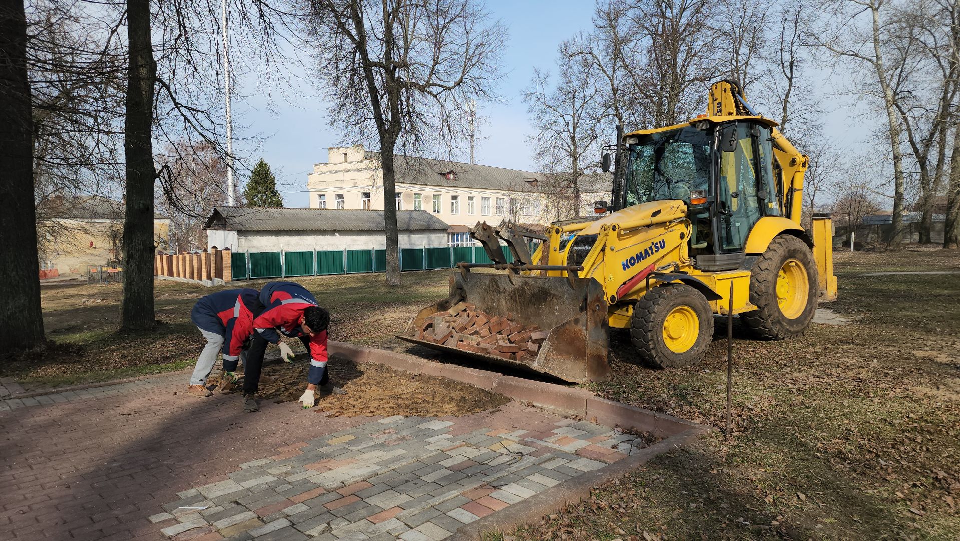 кашира, благоустройство, сквер пушкина, тротуарная плитка, демонтаж, строительство, комфортная среда,