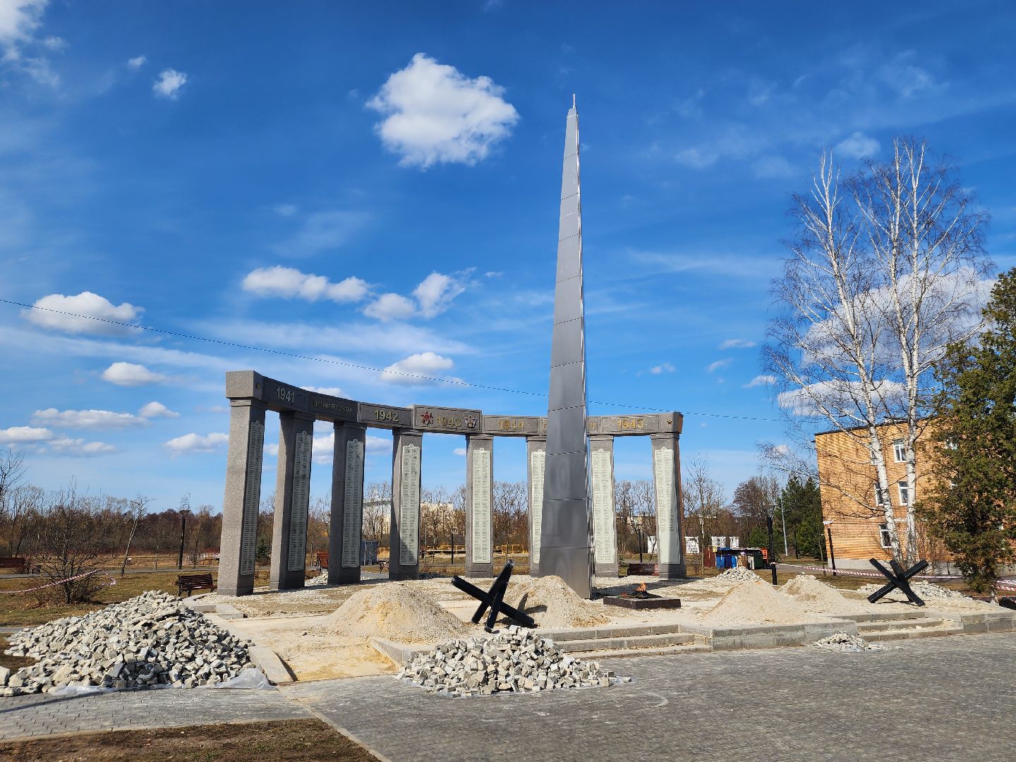 благоустройство, 80 - летие победы, мемориал,