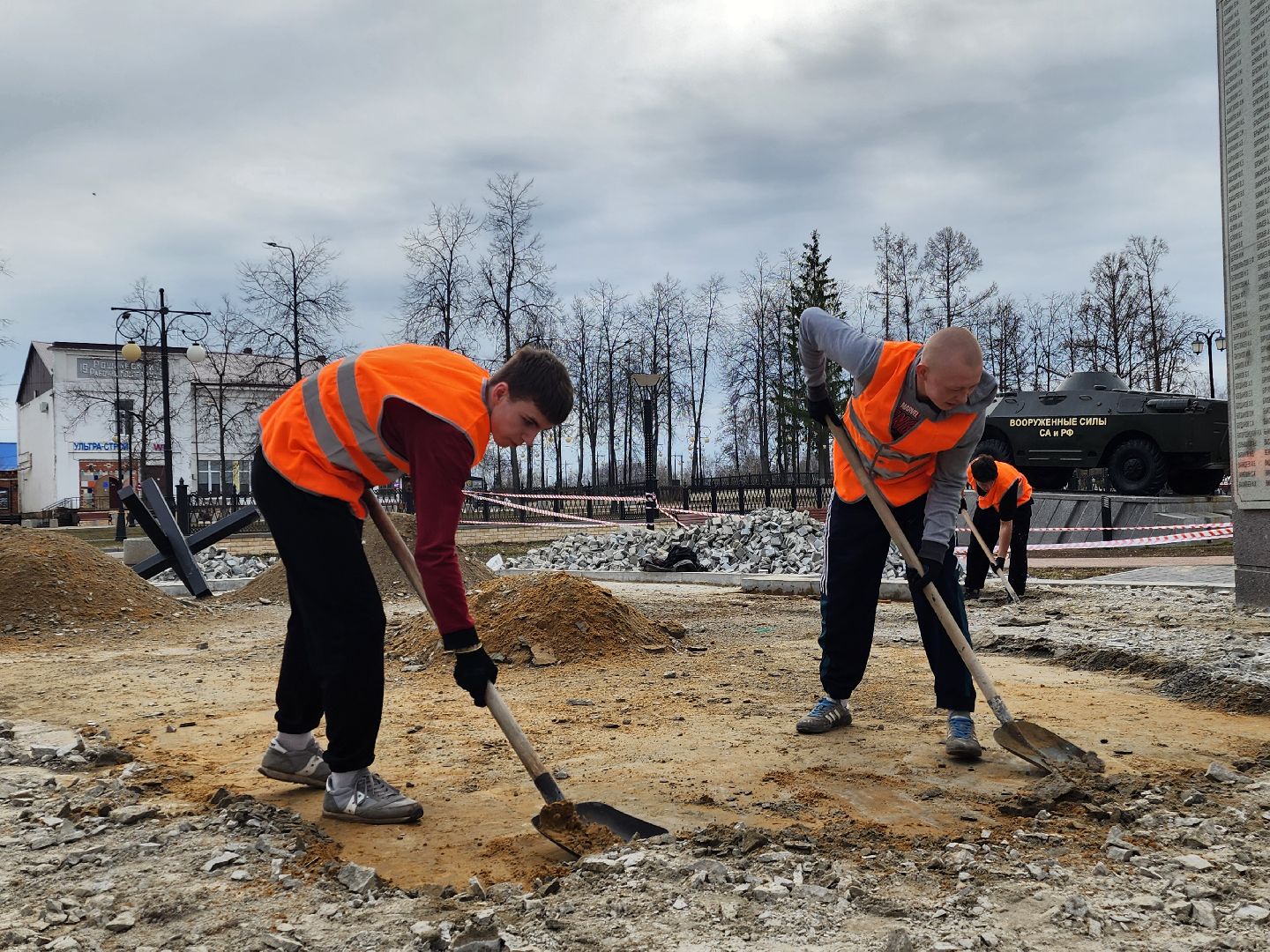 благоустройство, 80 - летие победы, мемориал,