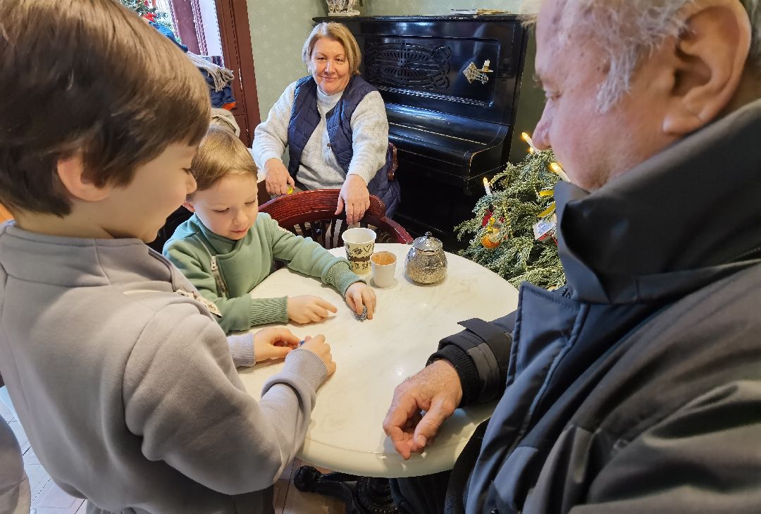 Коломна, общество
