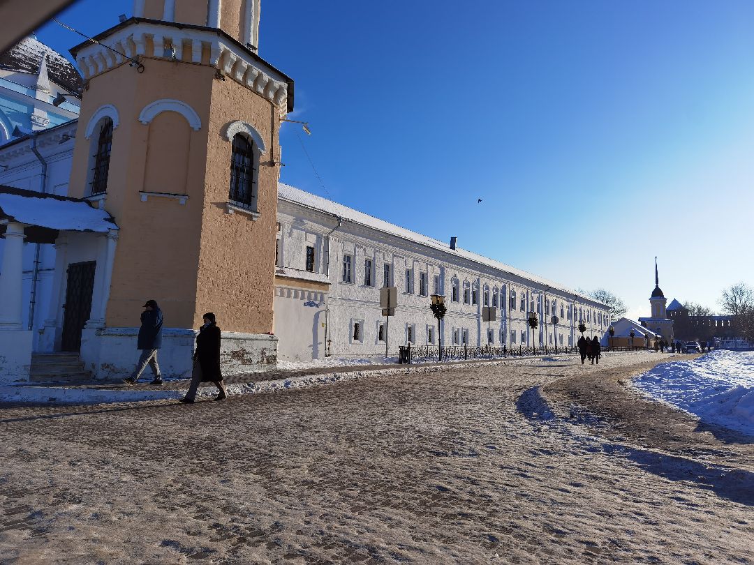 Коломна, общество