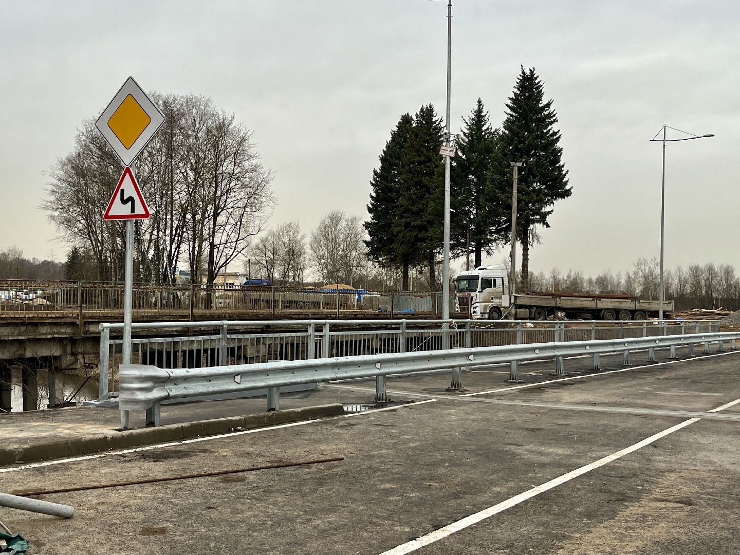 наро-фоминск, наро-фоминский городской округ, новая улица наро-фоминска, автомобильный мост, новый микрорайон города, строительство,