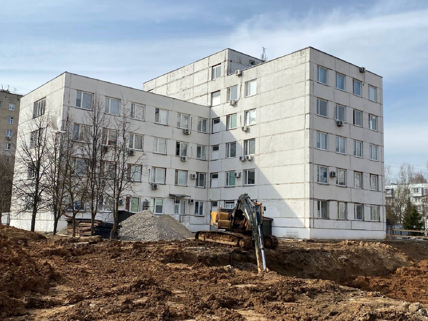 поликлиниа, поликлиника в Нахабино, строительство пристройки, строительство поликлиники,