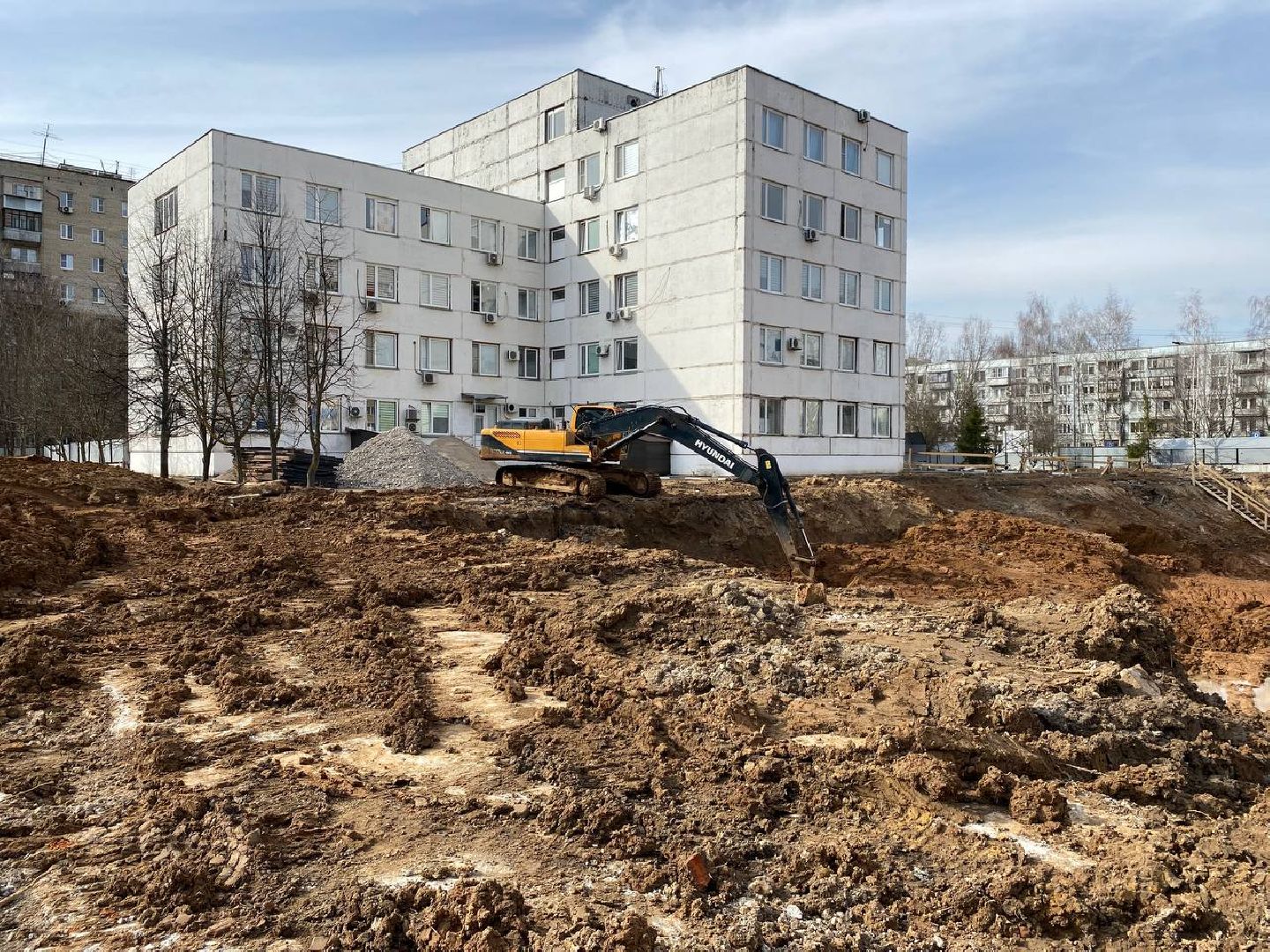 поликлиниа, поликлиника в Нахабино, строительство пристройки, строительство поликлиники,