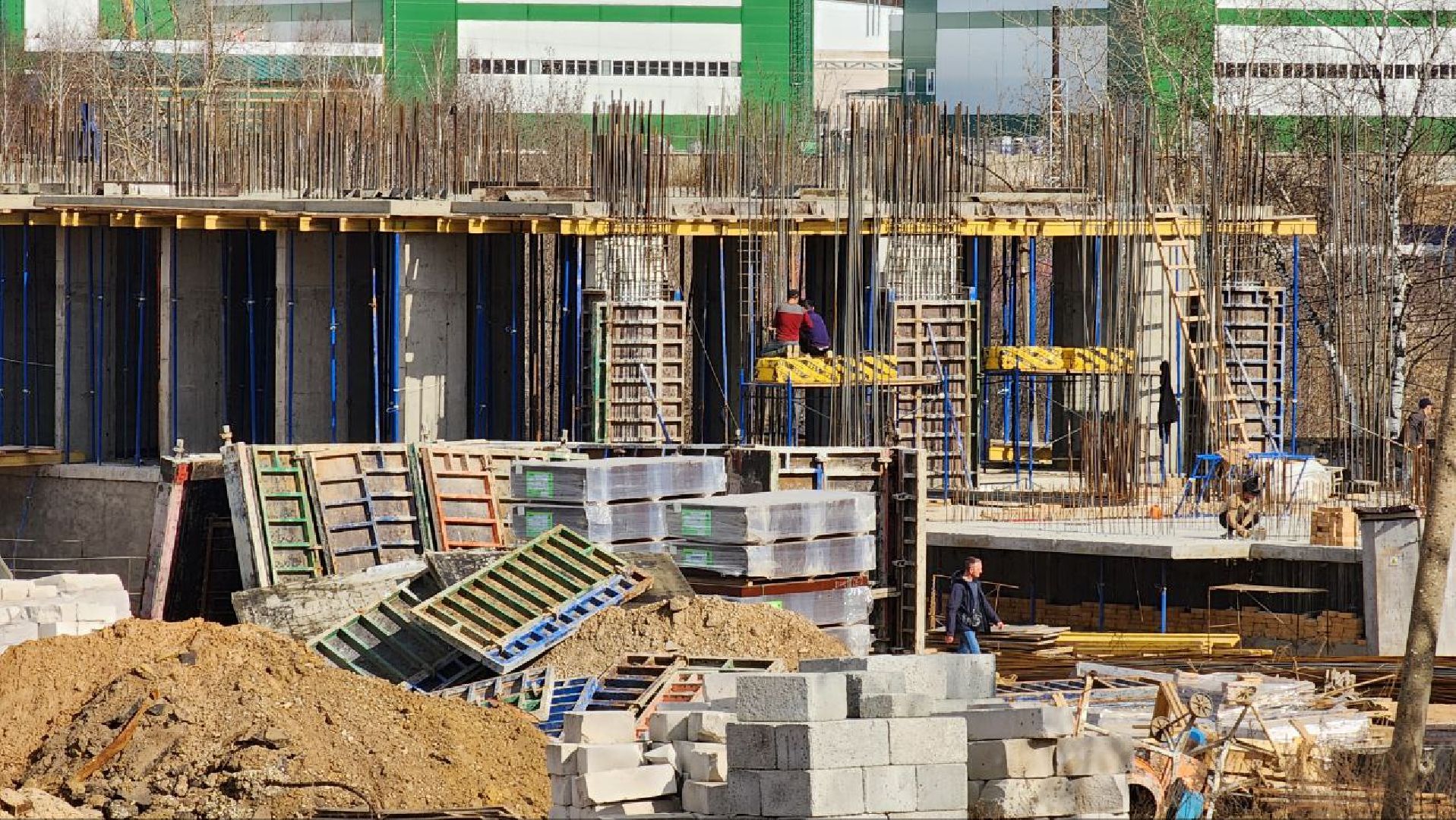 Дмитров, ЖК Большевик, Минстрой,