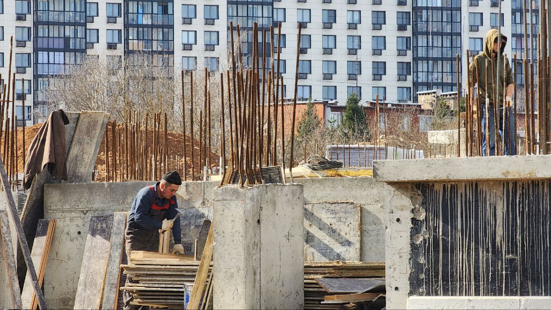 Дмитров, ЖК Большевик, Минстрой,