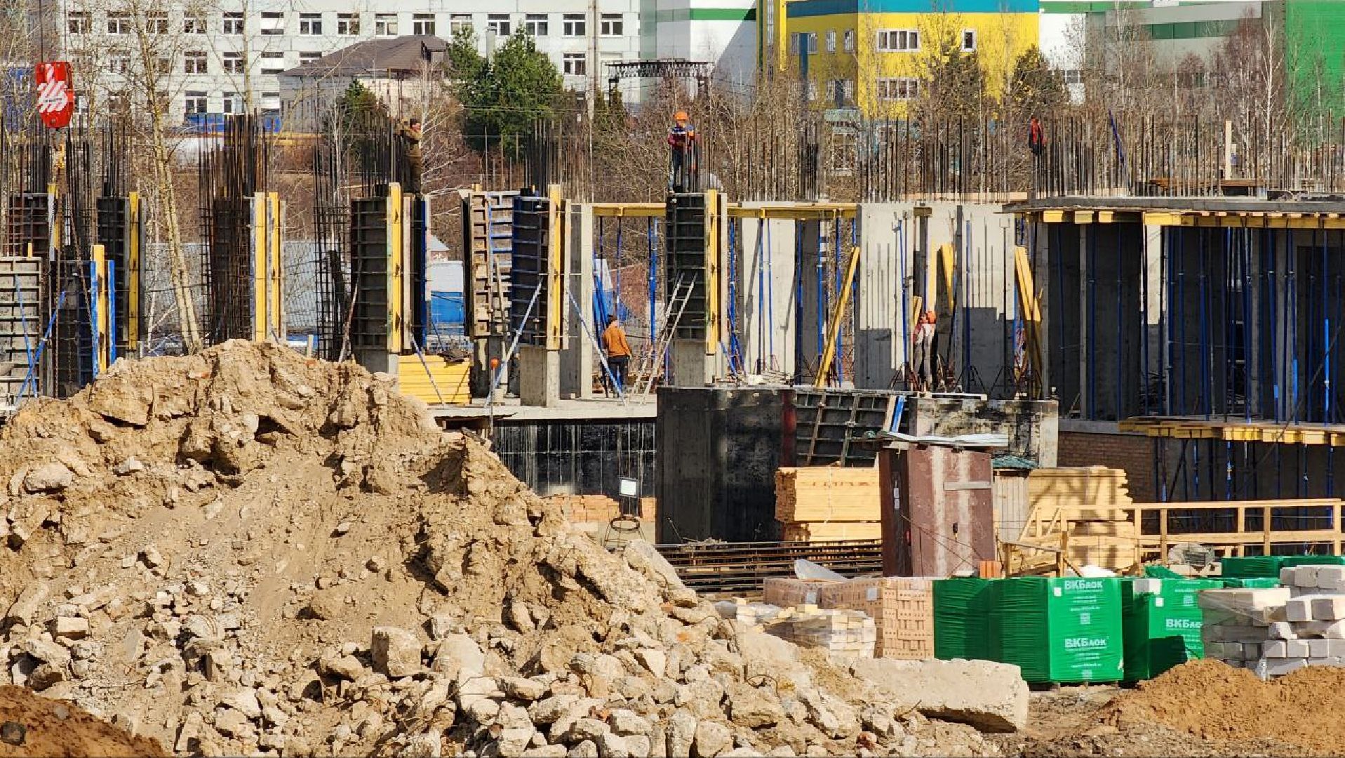 Дмитров, ЖК Большевик, Минстрой,