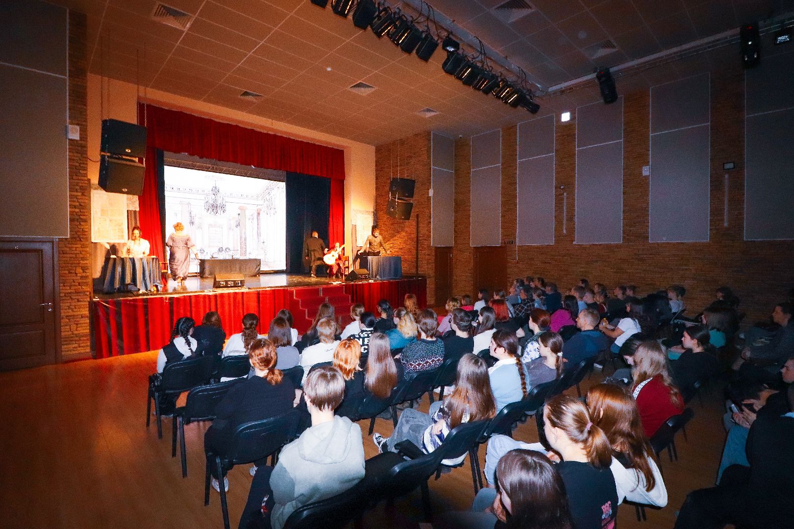 Клин, образование, школьники, культура, спектакли, Пушкин,