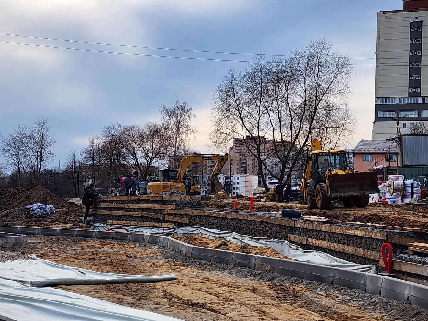 Чехов, улица Береговая, набережная реки Теребенка, благоустройство, реконструкция, строительство, подпорные стенки, габионы, укрепление берега, госпрограмма московской области, формирование комфортной городской среды,