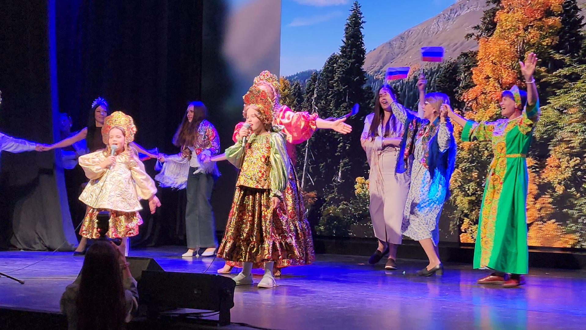 пушкино, мамы, премия, танцы, выступления, конкурс,номинация,материнство,вертикалки,