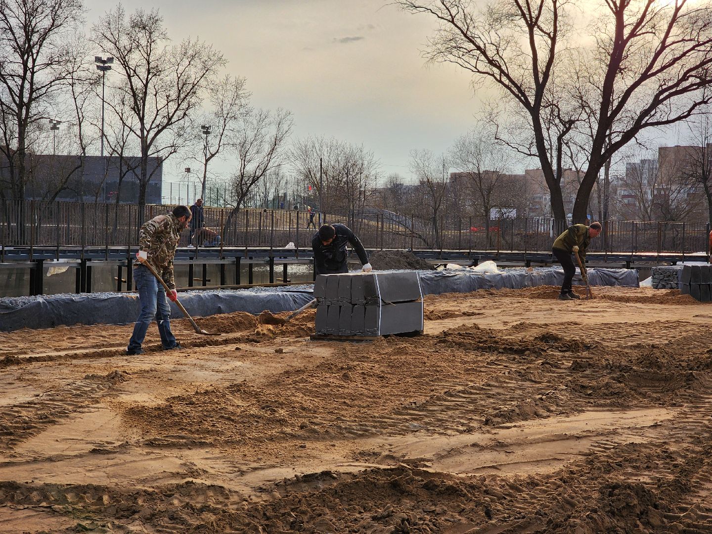 Чехов, улица Береговая, набережная реки Теребенка, благоустройство, реконструкция, строительство, пешеходные дорожки, тротуары, тропинки, велодорожки, госпрограмма московской области, формирование комфортной городской среды,