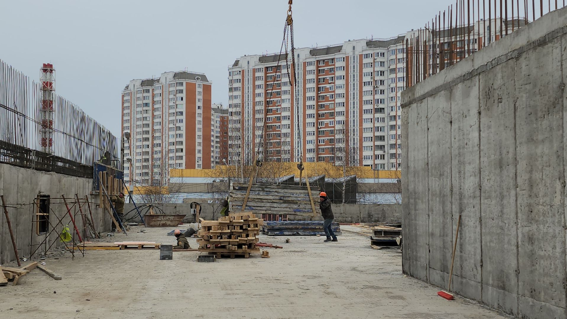 фок с бассейном, Лобня, Строительство,