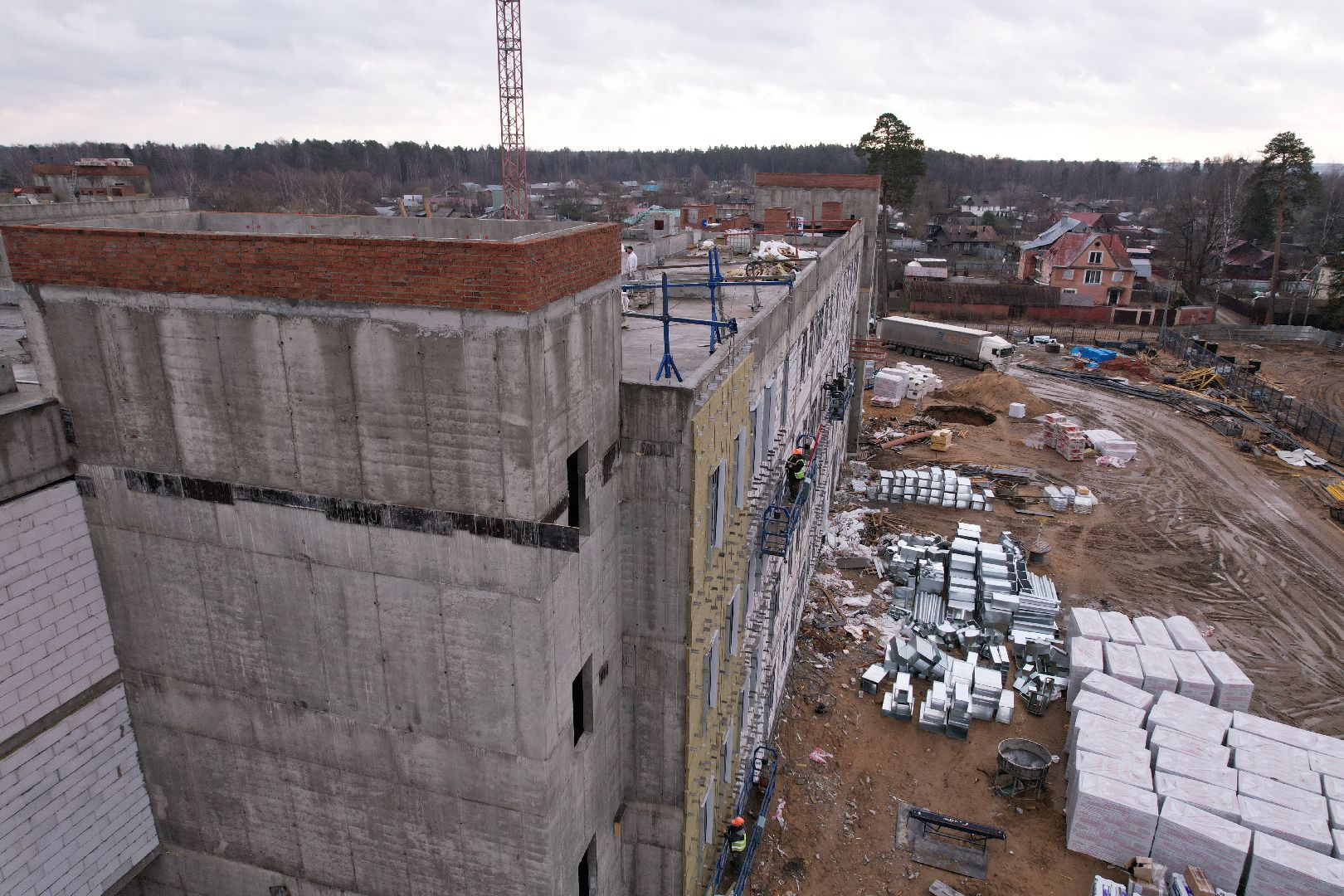 видео с коптера, новый корпус ЦО 5 в Ногинске, ремонт центра образования 5 в Ногинске,