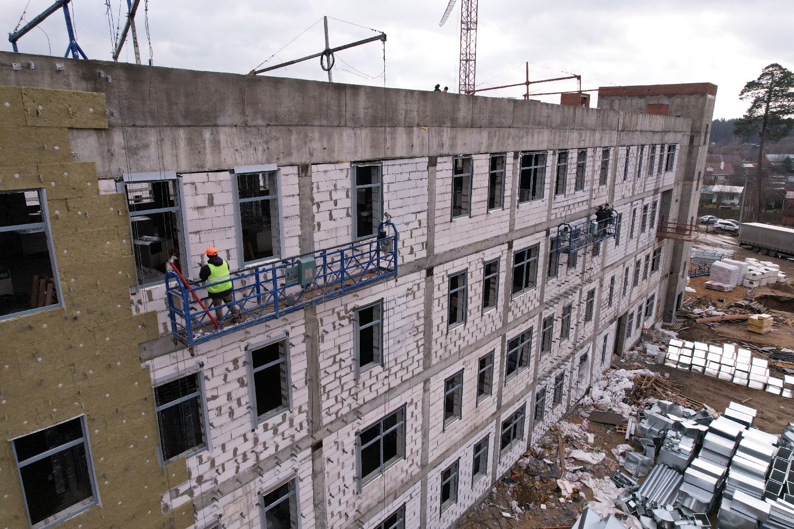 видео с коптера, новый корпус ЦО 5 в Ногинске, ремонт центра образования 5 в Ногинске,
