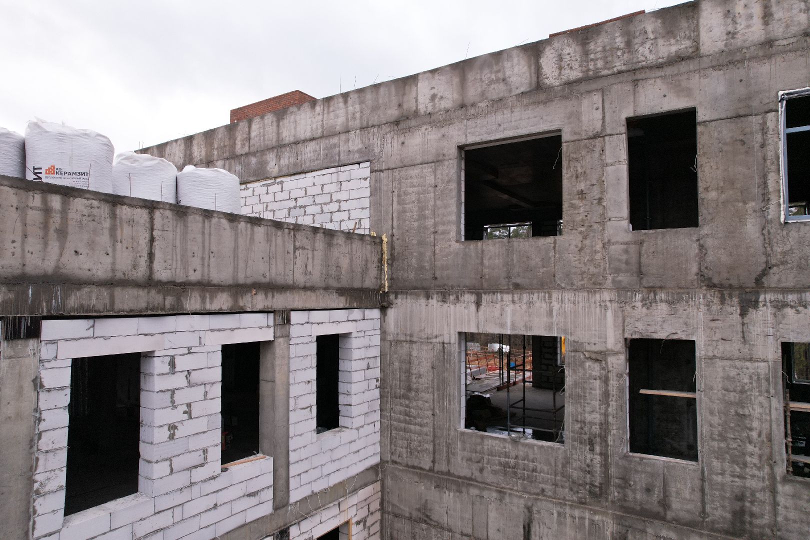 видео с коптера, новый корпус ЦО 5 в Ногинске, ремонт центра образования 5 в Ногинске,