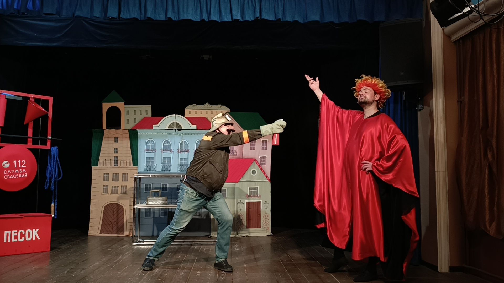 театр, лобня, пожар,