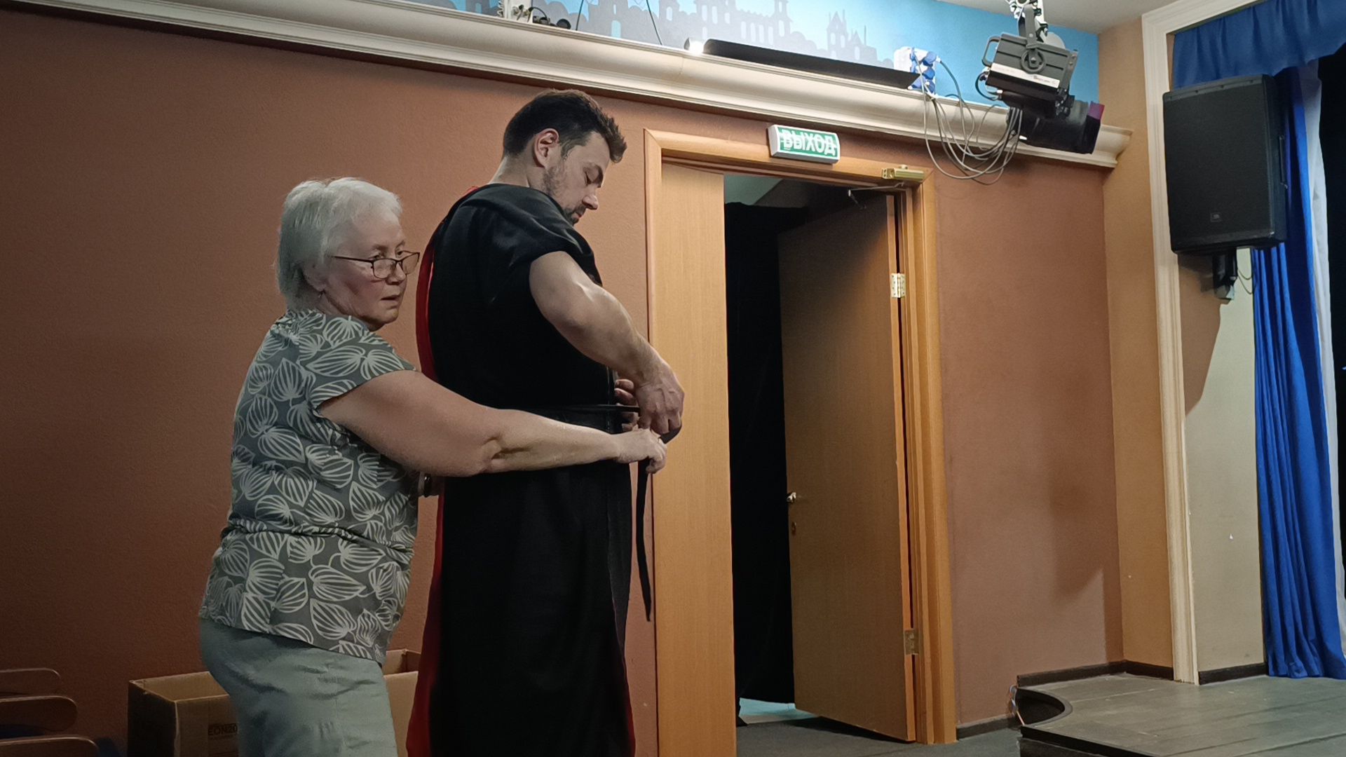 театр, лобня, пожар,