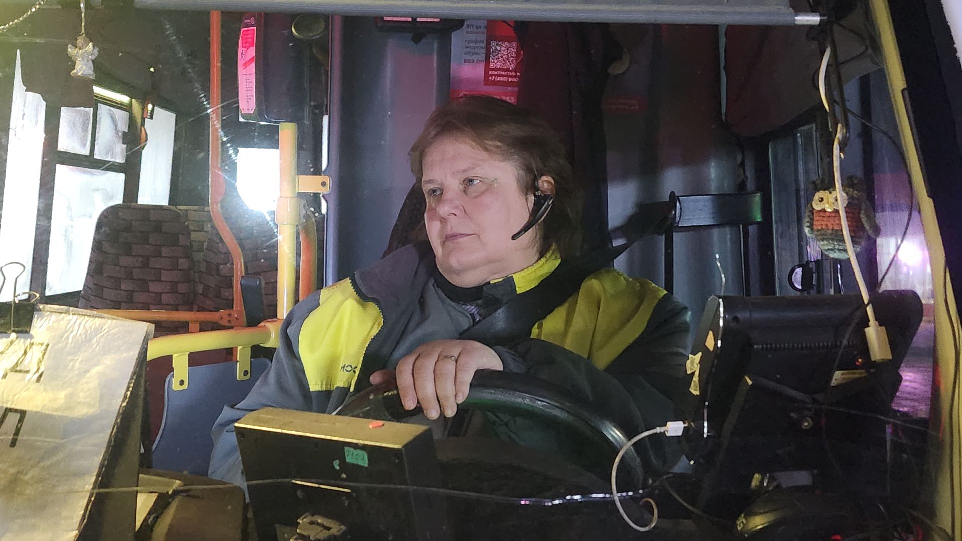 волоколамск, Женщина на транспорте, водитель автобуса,
