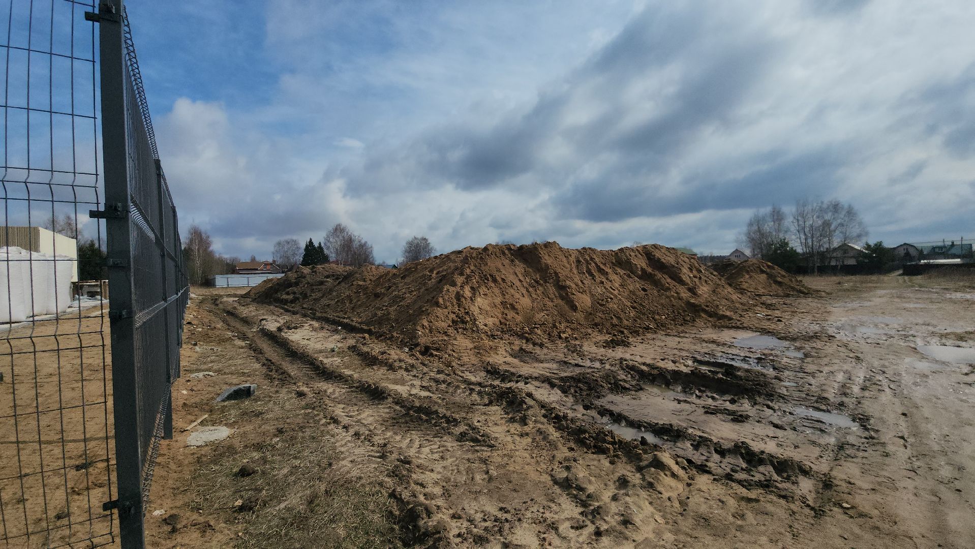 Назарьево, Медицина, Строительство,