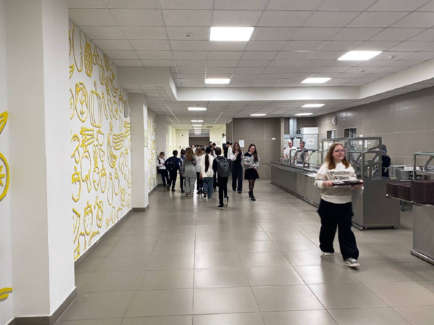 первоклассник, прим документов в школу, образовательный центр Сабурово, школа в Сабурово, первоклашки,