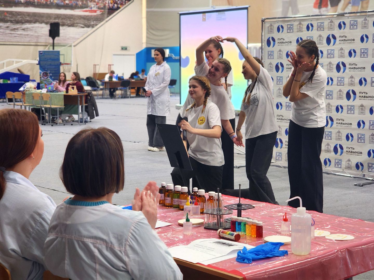 дубна, фестиваль профессий путь навыков, дворец спорта радуга, профориентация, награждение, глава городского округа,