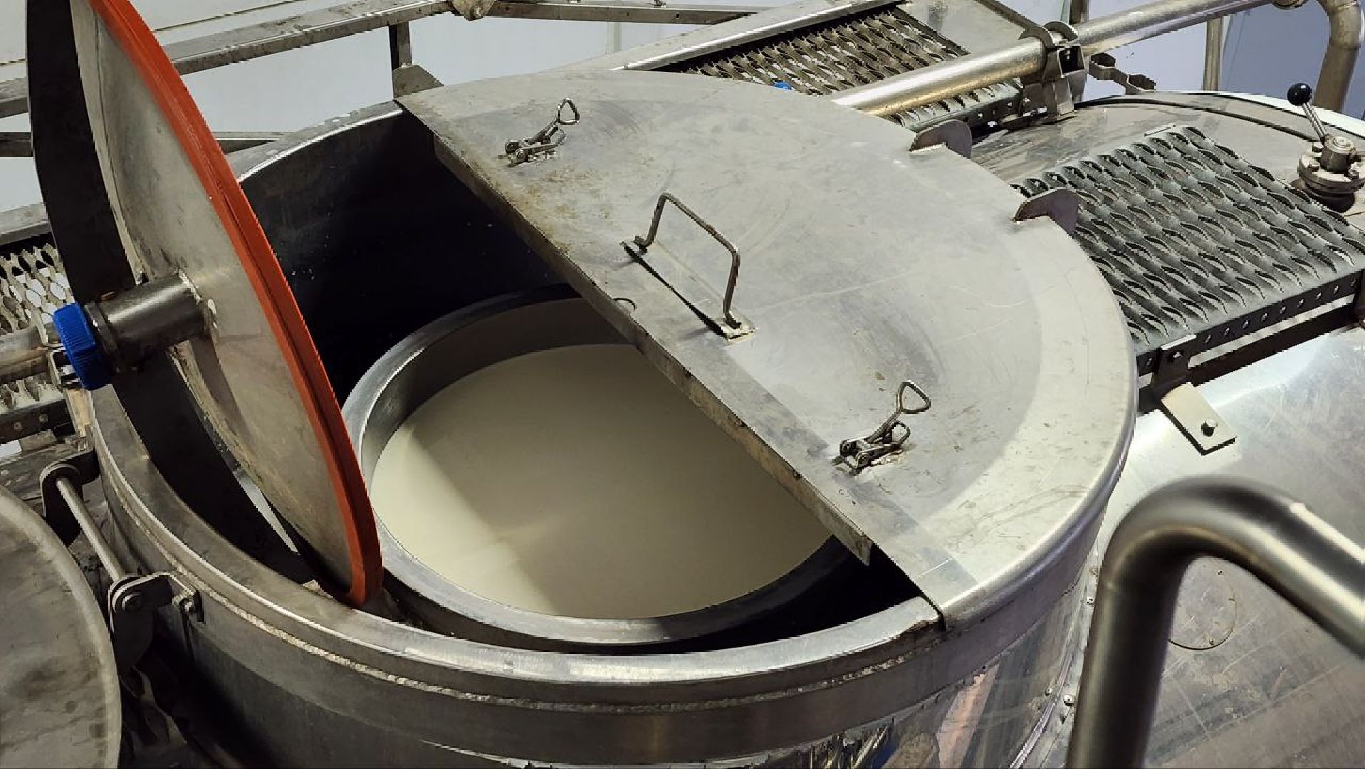 Дмитров, Озерецкий молокозавод, Экомилк,