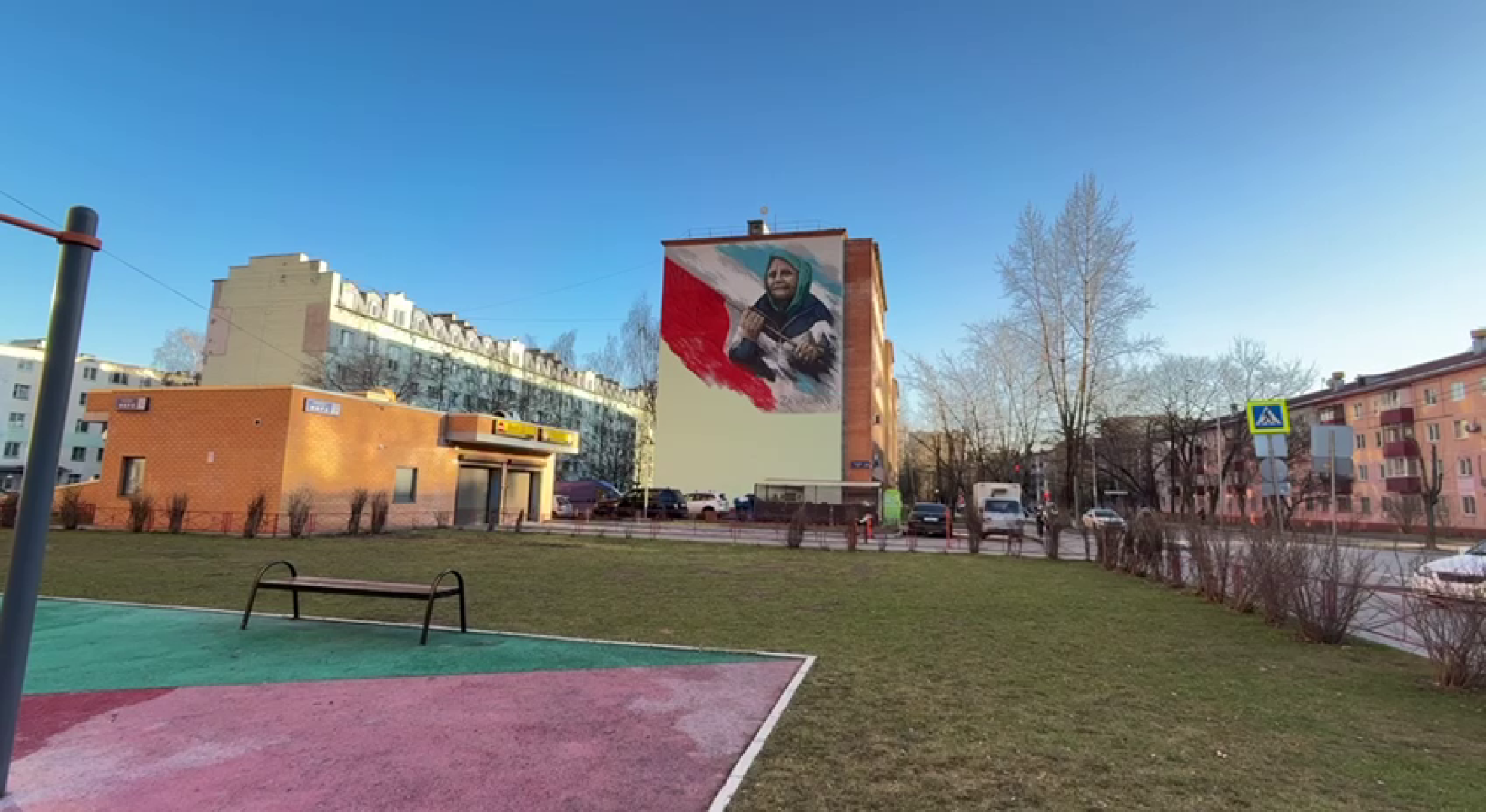 Реутов, муралы, красное знамя, Владимир Челомей, патриотизм,