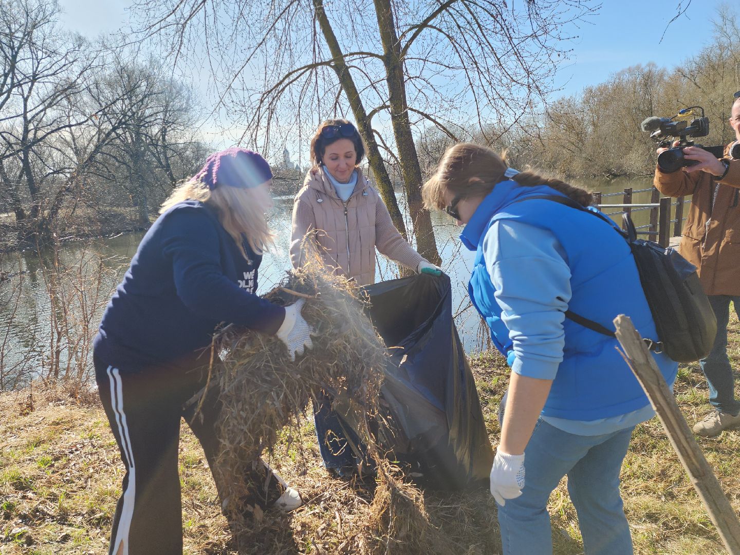 серпухов, подмосковье, субботник, река Нара,